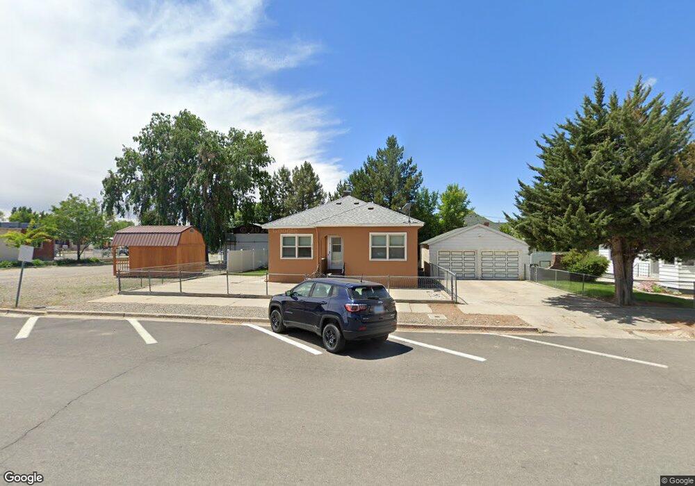214 Aiken St, Winnemucca, NV 89445 - photo 1