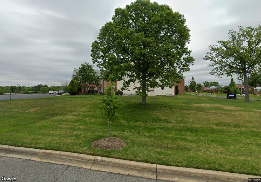 2200 Iverson St, Temple Hills, MD 20748 - photo 1