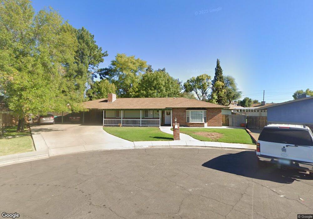 1130 E Dolphin Cir, Mesa, AZ 85204 - photo 1