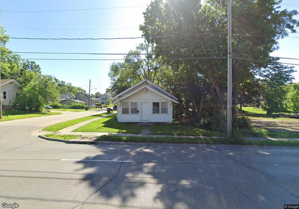 3123 2nd Ave, Des Moines, IA 50313 - photo 1