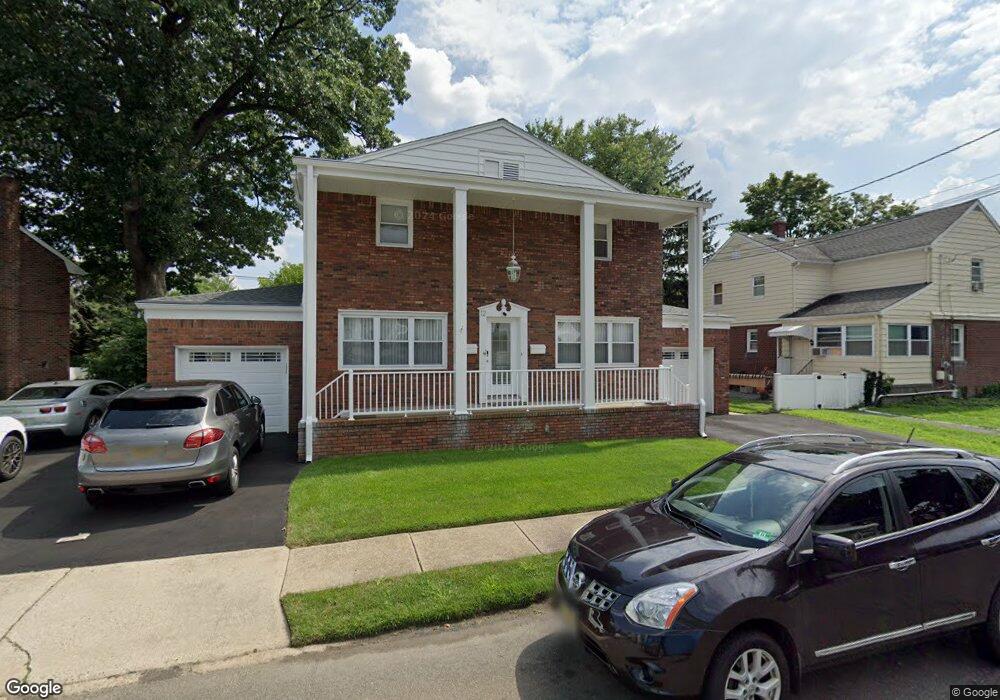 12 Garners Ln unit 2, Elmwood Park, NJ 07407 - photo 1