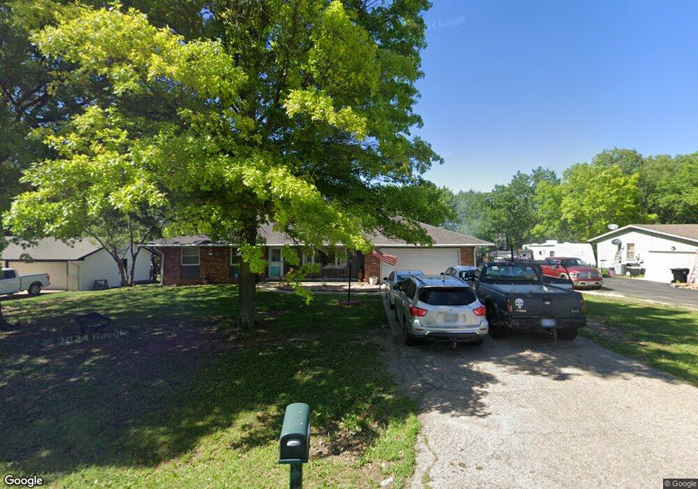 6820 SW 40th St, Topeka, KS 66610 - photo 1