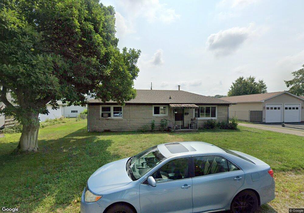 131 Coovert St, Columbus, IN 47201 - photo 1