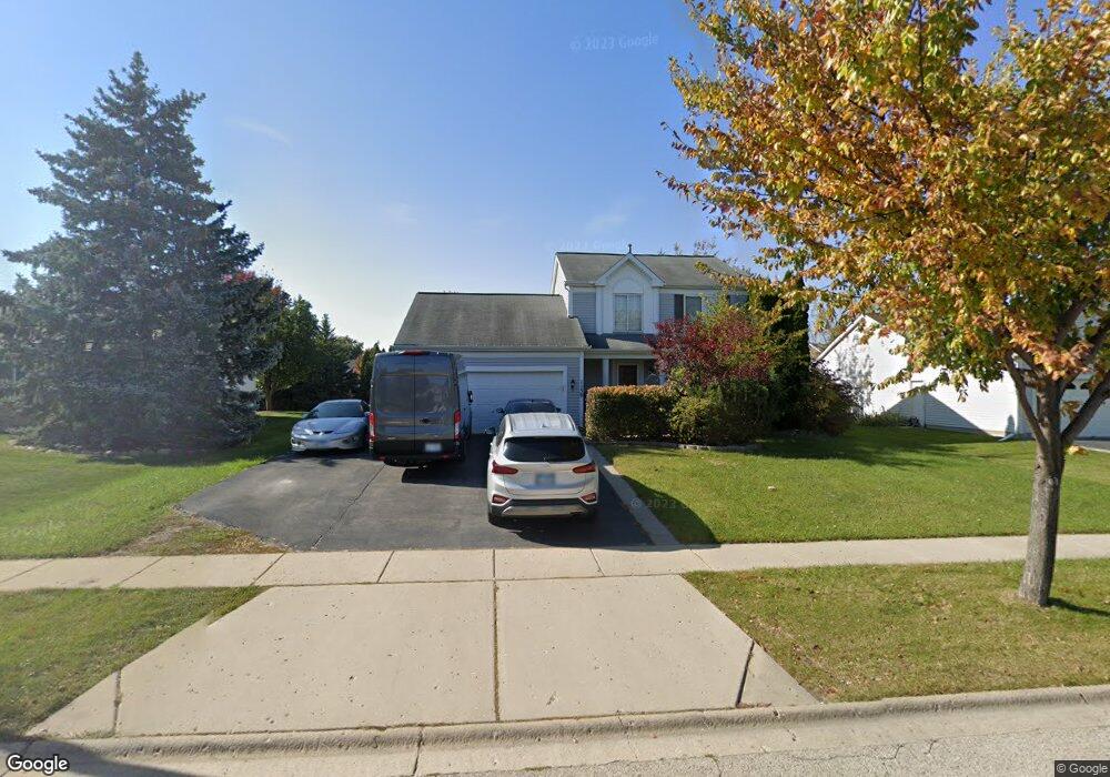 1150 Stonegate Rd, Algonquin, IL 60102 - photo 1