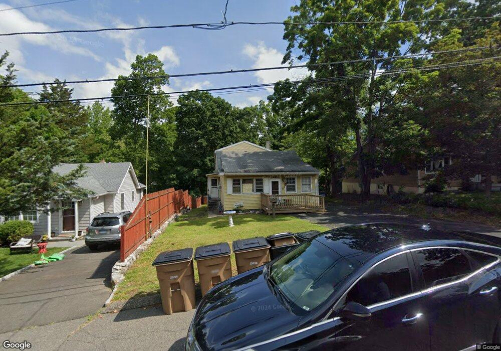 39 Emma Rd, Stamford, CT 06905 - photo 1