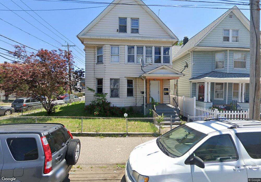 690 William St, Bridgeport, CT 06608 - photo 1