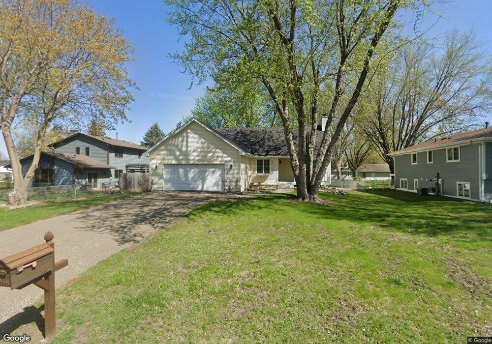 5446 Clayton Dr, Maple Plain, MN 55359 - photo 1