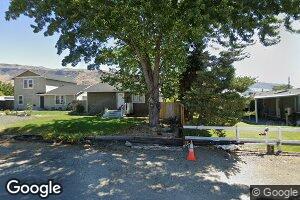18 Indiana Ave, Rock Island, WA 98850