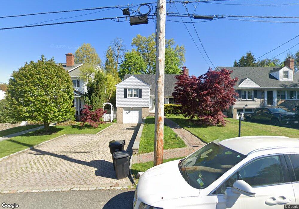 27 Stebbins Ave, Eastchester, NY 10709 - photo 1