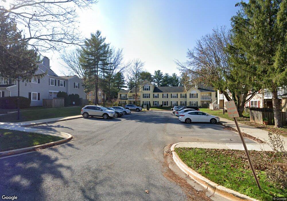 18112 Rolling Meadow Way unit 200, Olney, MD 20832 - photo 1