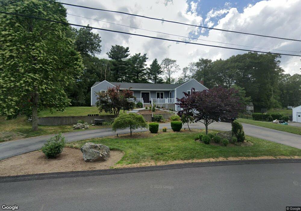 6 Aurora Dr, Cumberland, RI 02864 - photo 1