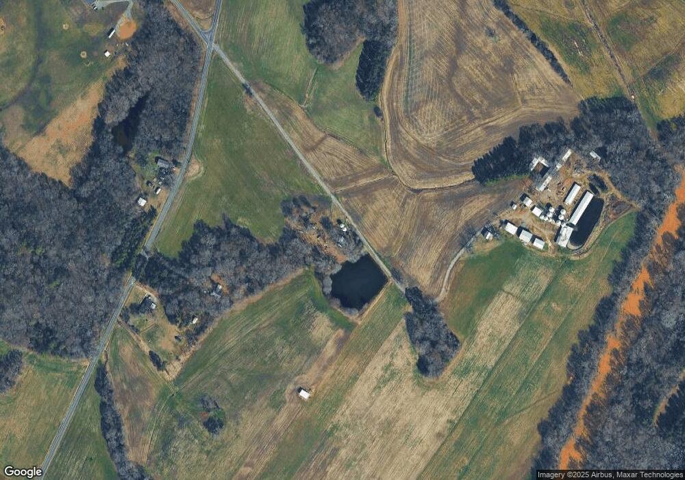 15525 Hopewell Church Rd, Midland, NC 28107 - photo 1