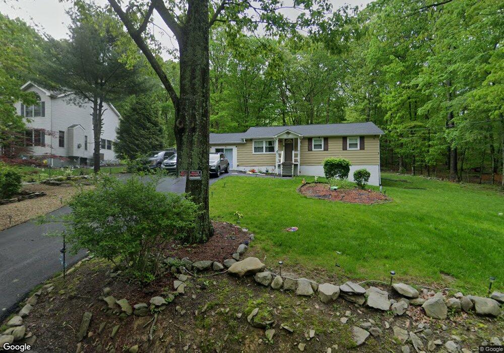 2110 Walnut Trail, Bushkill, PA 18324 - photo 1
