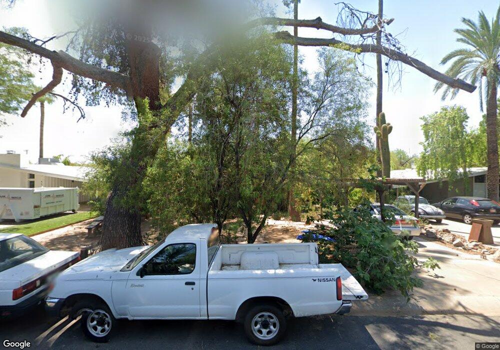 4517 E Piccadilly Rd, Phoenix, AZ 85018 - photo 1