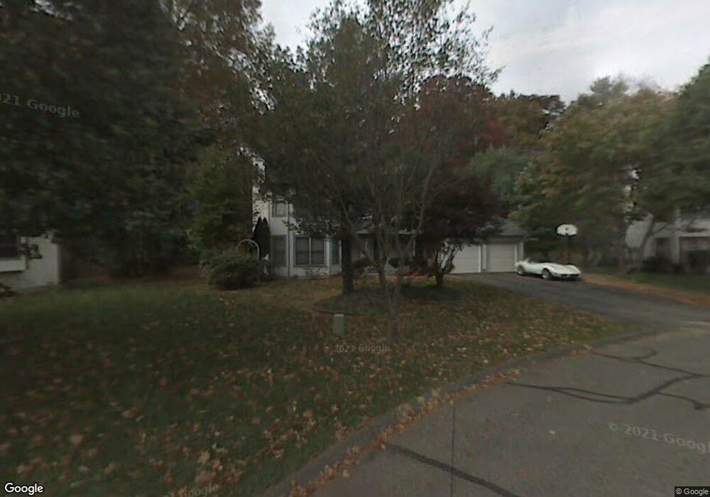 8 Shadbush Ln, South Windsor, CT 06074 - photo 1