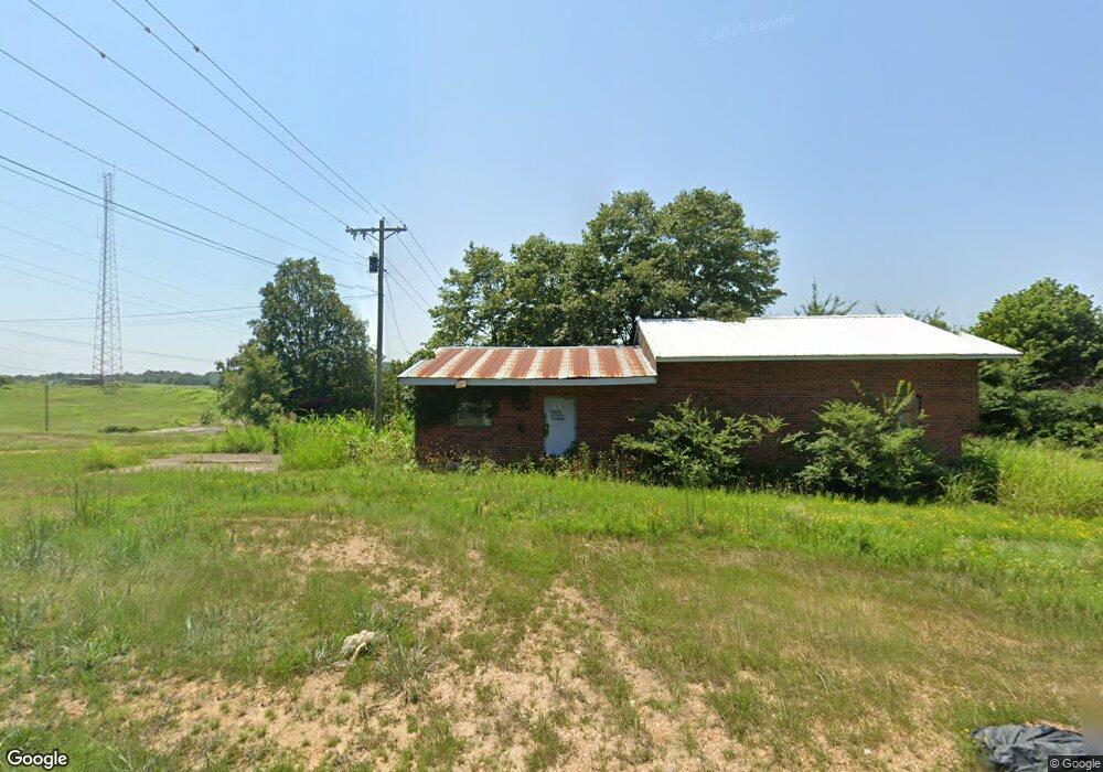 1704 Strawfloor Dr, Jonesboro, AR 72404 - photo 1