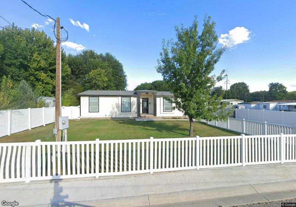 806 N Rio Vista Rd, Bloomfield, NM 87413 - photo 1