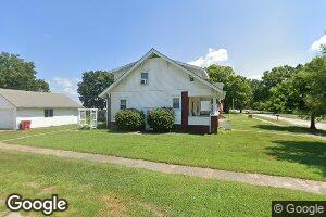 223 Parkway St, Hardin, MO 64035