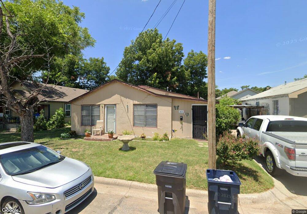 2611 E 12th St, Fort Worth, TX 76111 - photo 1
