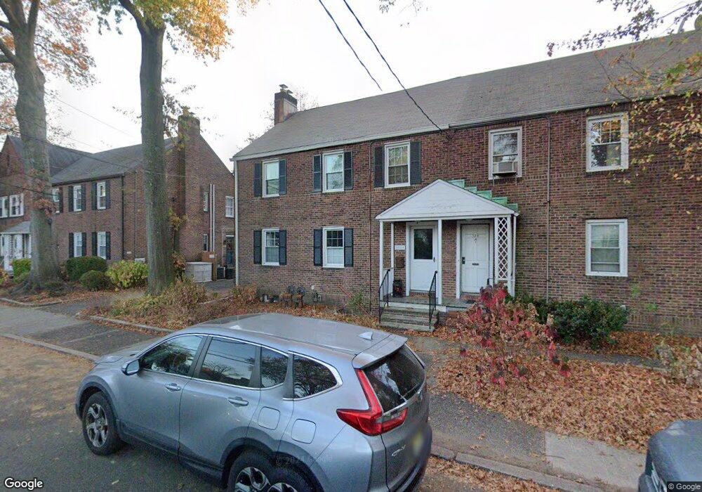 322 Plaza Rd N unit 2X, Fair Lawn, NJ 07410 - photo 1