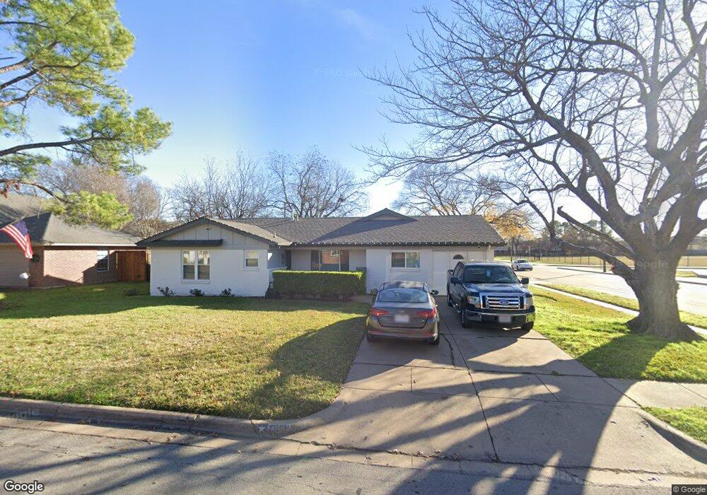 7600 Sybil Dr, North Richland Hills, TX 76180 - photo 1