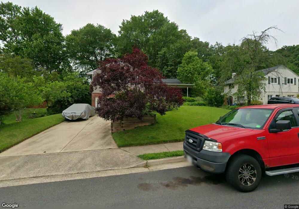 10934 Byrd Dr, Fairfax, VA 22030 - photo 1