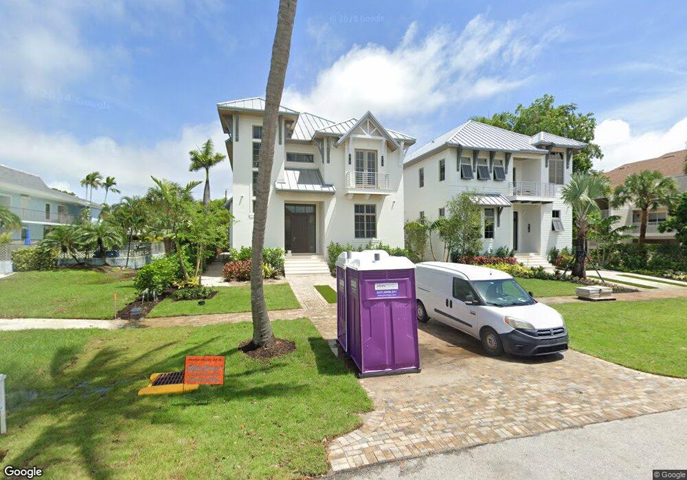 835 11th Ave S unit 1, Naples, FL 34102 - photo 1