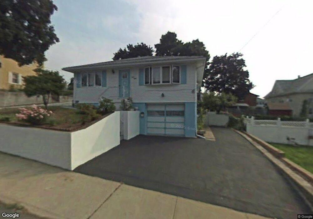 58 Highland Ave, Ludlow, MA 01056 - photo 1