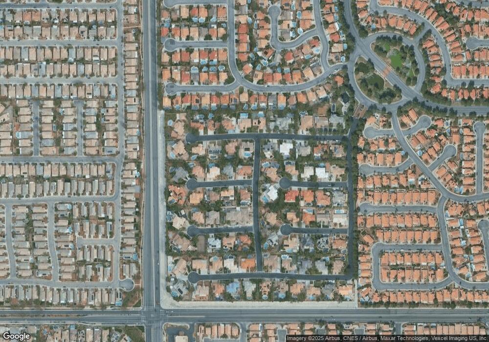 10000 Rolling Glen Ct, Las Vegas, NV 89117 - photo 1