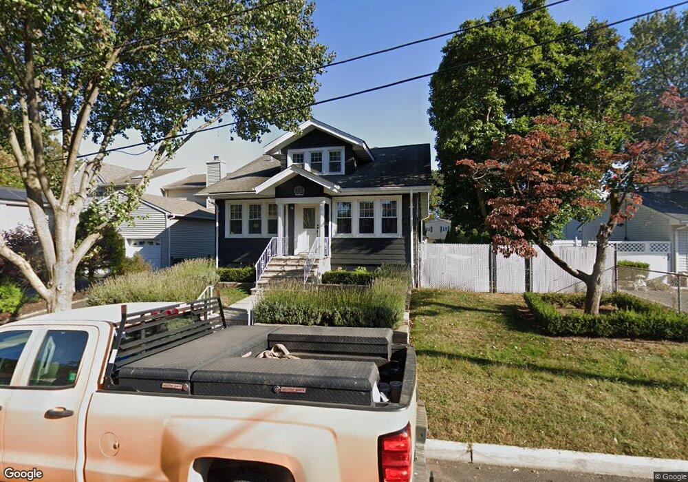 427 Halstead Rd, Union, NJ 07083 - photo 1