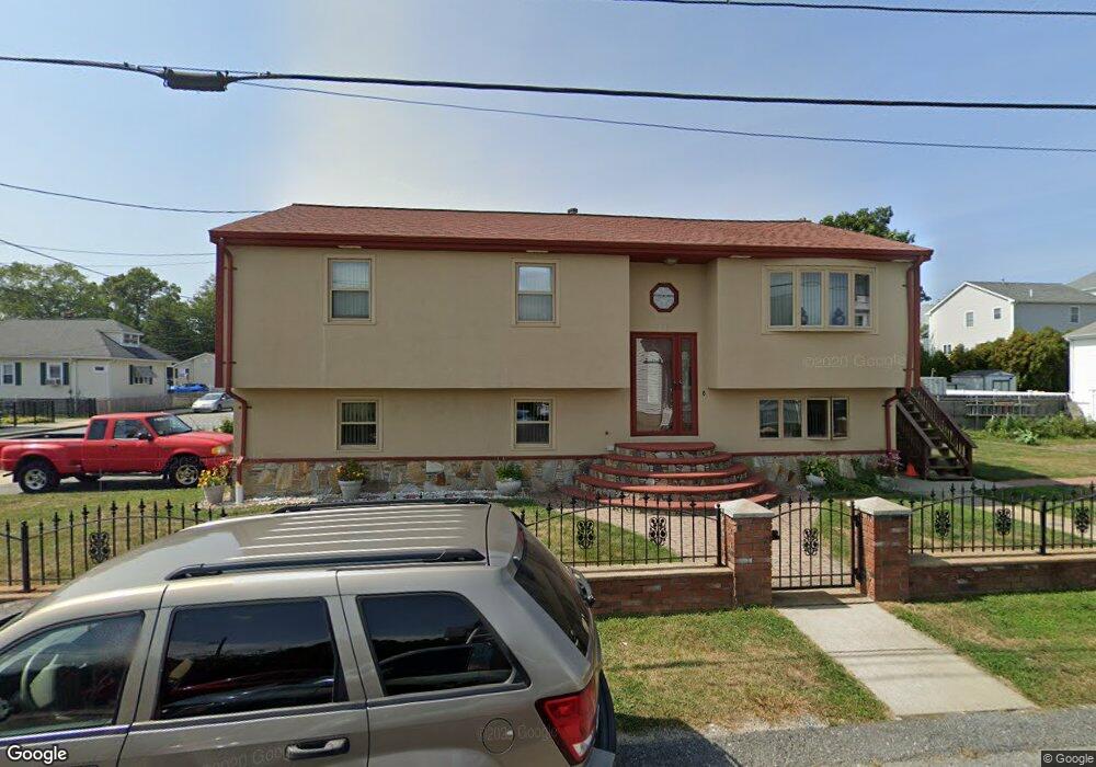 251 Smith St, Fall River, MA 02721 - photo 1