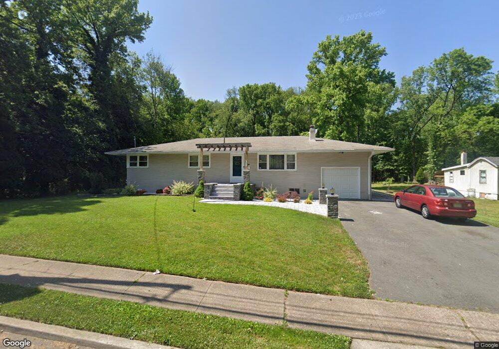 72 Central Ave, Ewing, NJ 08618 - photo 1