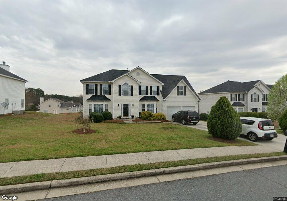 2010 Locksley Terrace unit 2B, Lithonia, GA 30058 - photo 1