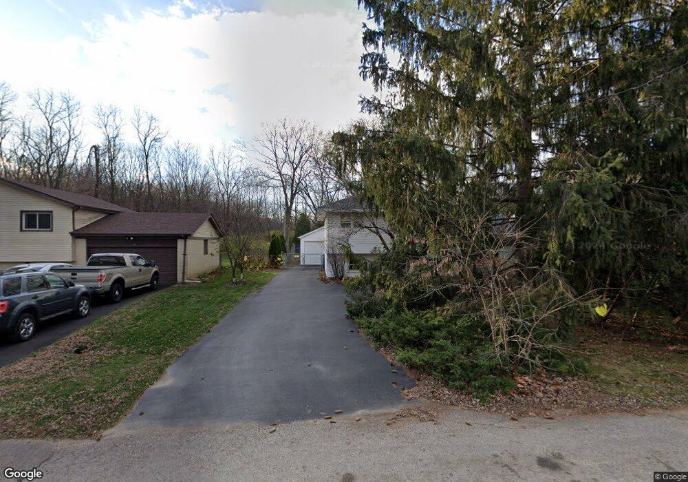 703 Scotty Ave, Algonquin, IL 60102 - photo 1