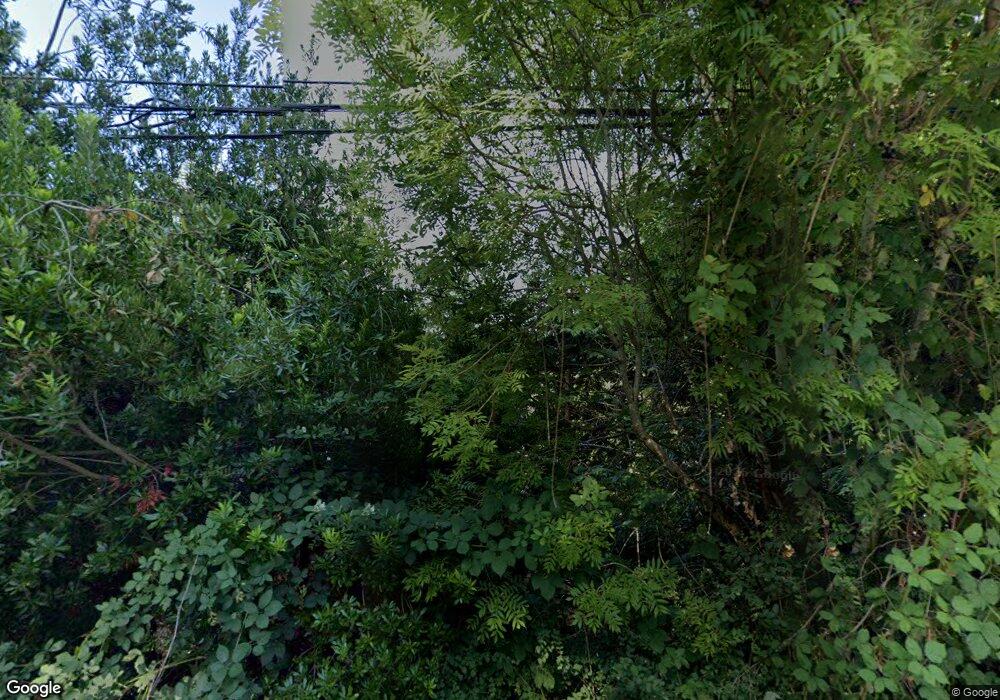 4647 W Mercer Way, Mercer Island, WA 98040 - photo 1