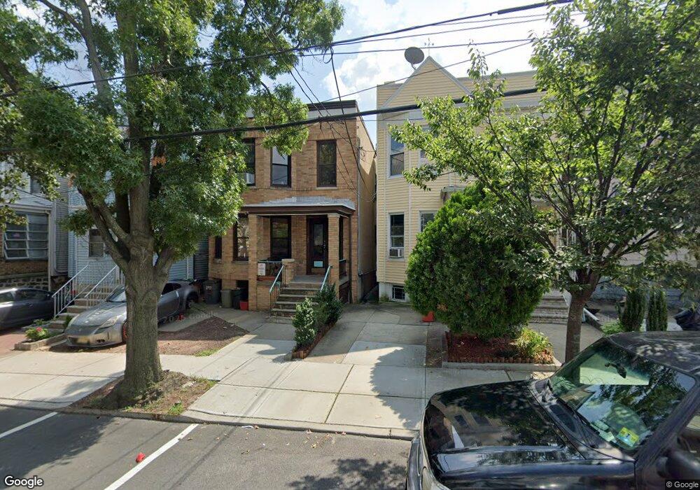 107 Oak St, Weehawken, NJ 07086 - photo 1