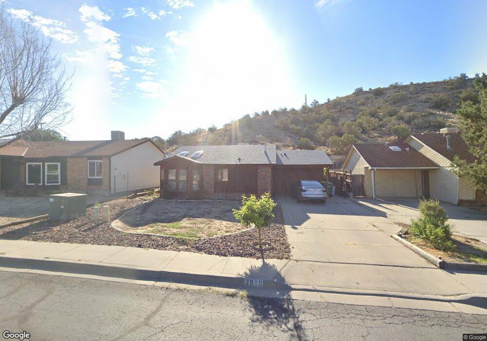 3910 Wilshire Dr, Farmington, NM 87402 - photo 1