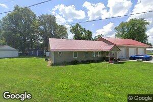 978 4th St, Plainville, IN 47568