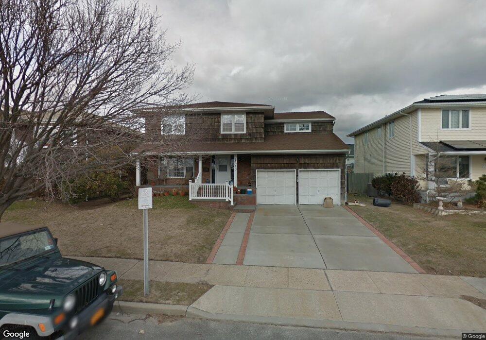 1340 Beech St, Atlantic Beach, NY 11509 - photo 1