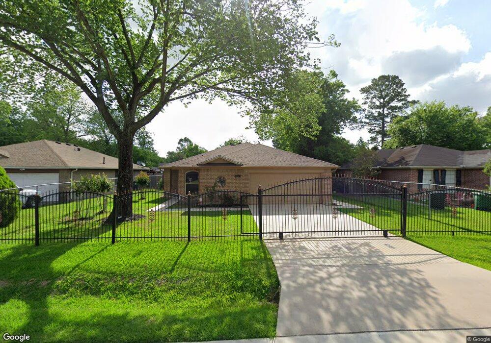 9910 Raymondville Rd, Houston, TX 77093 - photo 1