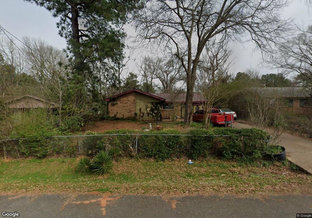 112 Lovette Dr, Vivian, LA 71082 - photo 1