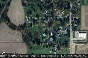 407 S Fulton St, Avon, IL 61415
