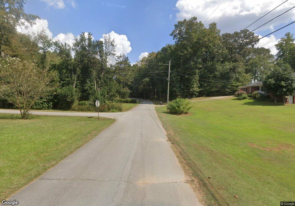 207 Dixie Meadow Ln, Carrollton, GA 30117 - photo 1