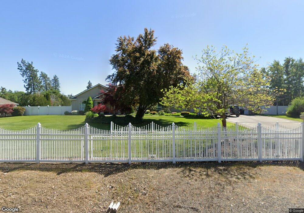 100 Esther Way, Central Point, OR 97502 - photo 1