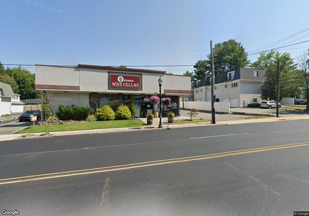 352 Bloomfield Ave unit B2, Verona, NJ 07044 - photo 1