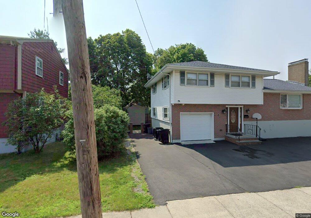 5 Milton Rd, Quincy, MA 02171 - photo 1