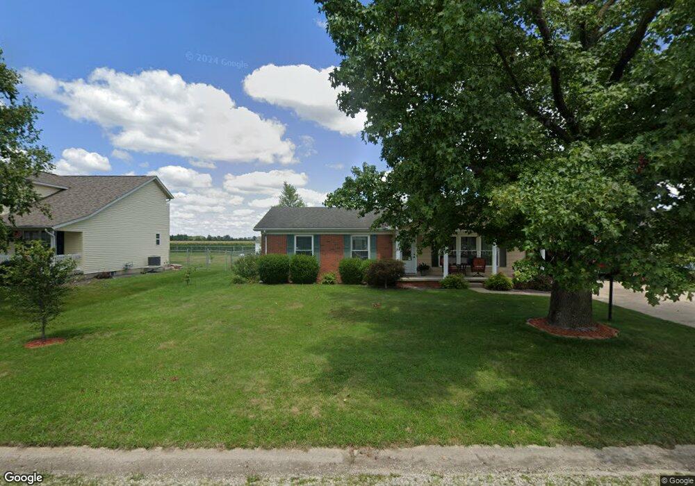 9734 E Bloomfield Hills Dr, Summit Township, IL 62401 - photo 1