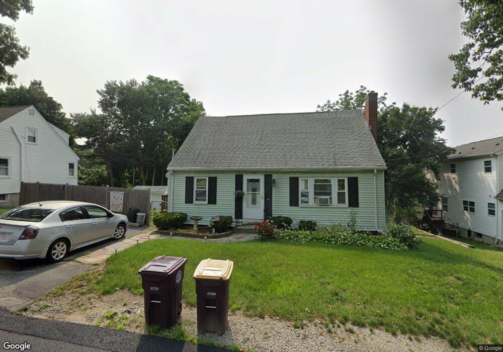 529 Summer St, Weymouth, MA 02188 - photo 1