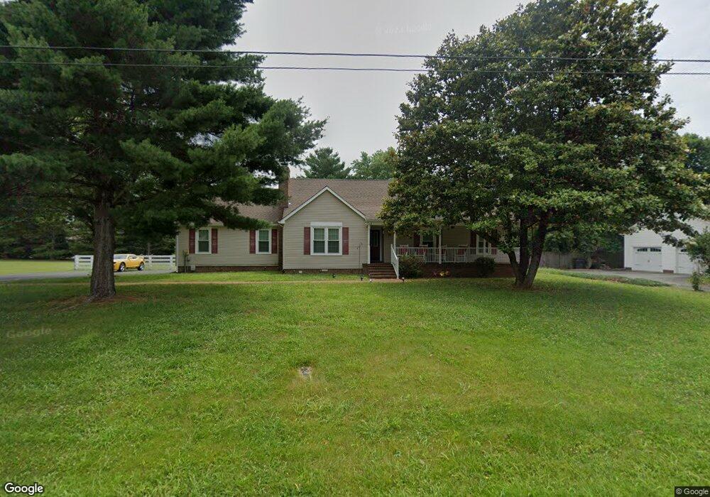 5006 Hays Dr, Columbia, TN 38401 - photo 1