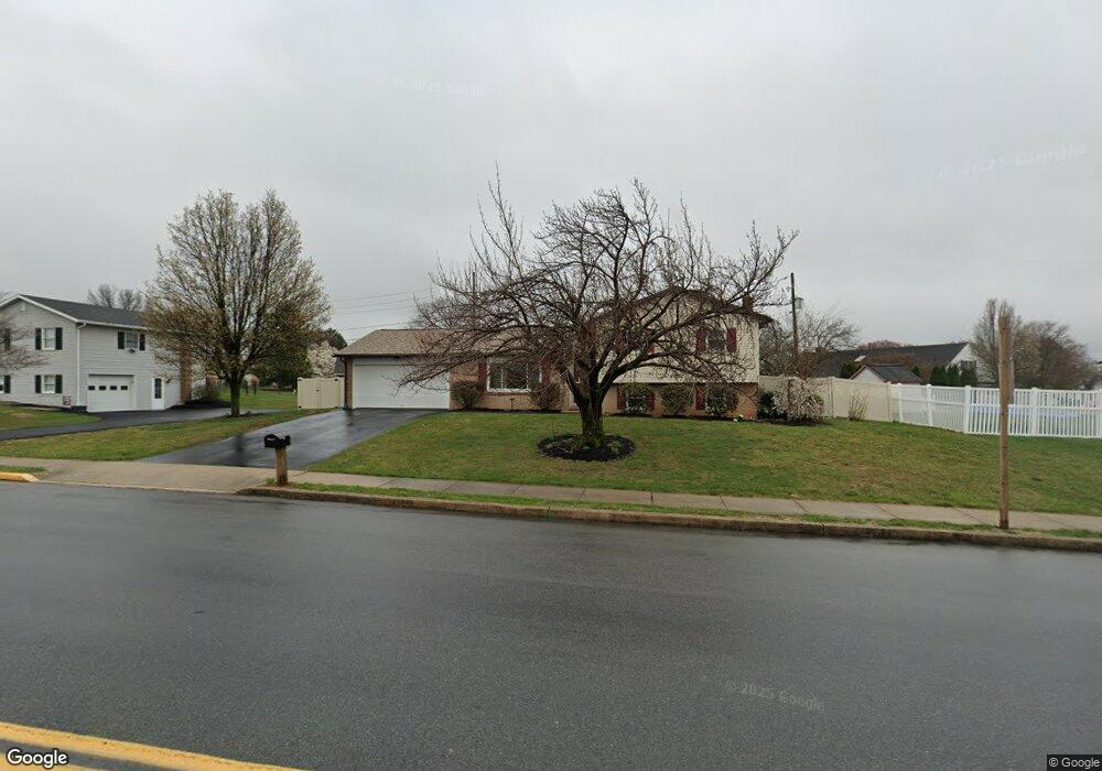 777 S 4th St, Denver, PA 17517 - photo 1